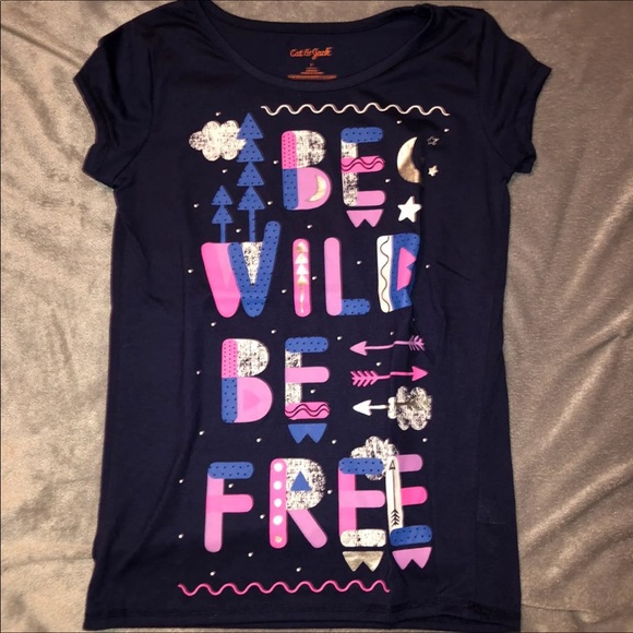 🌟 Bundle of girls size 10/12 short sleeve tees - Picture 9 of 11